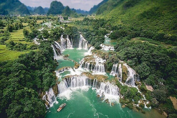 2-day Ban Gioc waterfall from Hanoi - All Inclusive