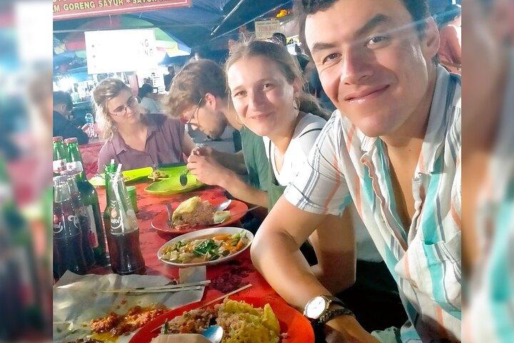 Bali Food Tour: Savor Street Food and Night Market Adventures