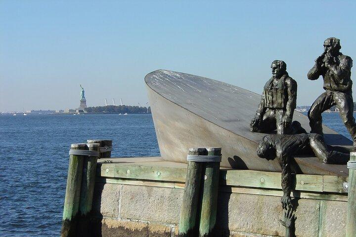 Discover NYC: 6+ Self-Guided Walking Audio Tours in One Bundle