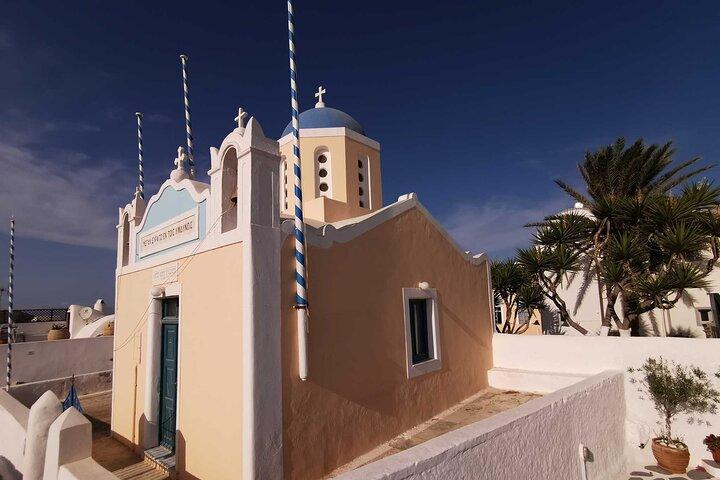 Authentic Santorini: A Self-Guided Audio Tour of Oia