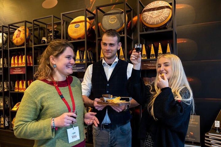 Amsterdam : Guided Cultural Food Tour