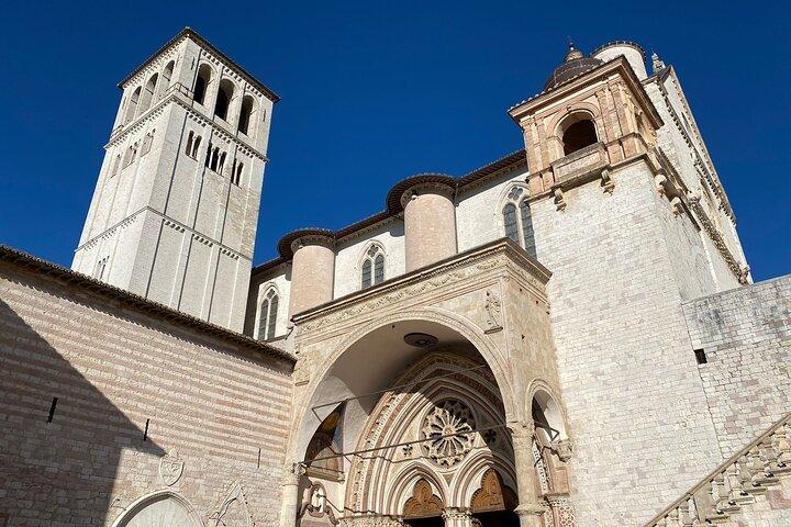 Assisi St. Francis, St. Claire, St Acutis Private Tour from Rome