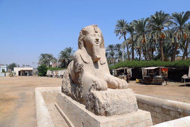 Trip to Pyramids of Giza, Memphis City with Pick-Up and Drop-Off