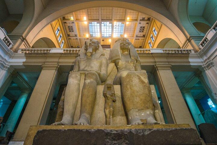 From Cairo: 1-Day Tour to Giza Pyramids & Egyptian Museum