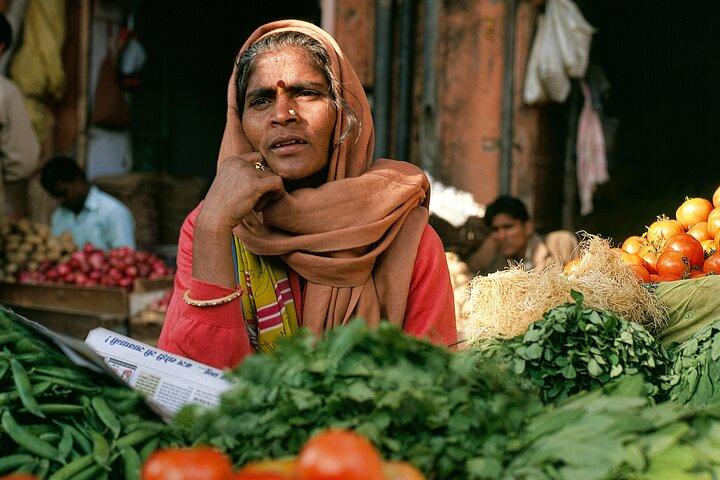 Tests of Best Varanasi Local Food Tour With Tourist Guide