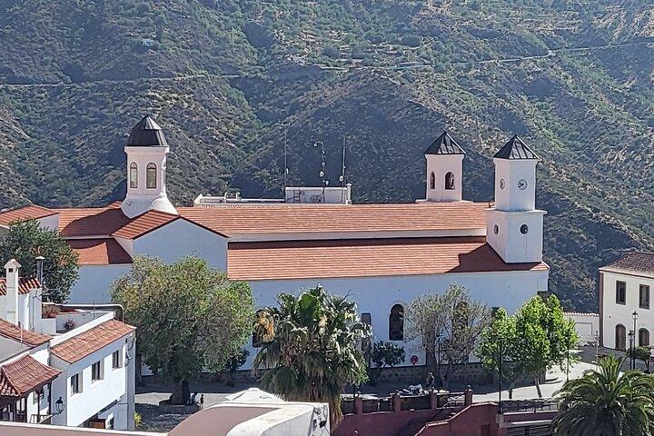 Private Excursion The mountains of Gran Canaria for 2 to 4 people