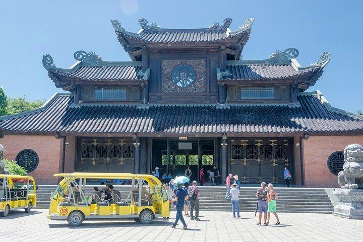 Bai Dinh Pagoda Trang An Boat Trip Day Tour by Limousine