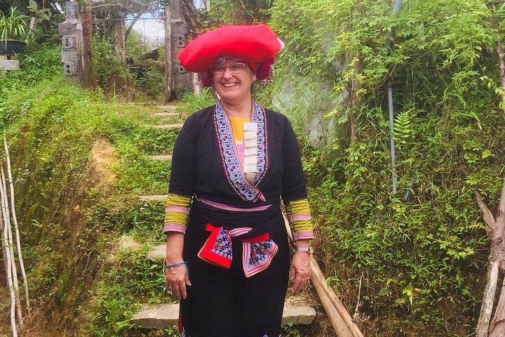 From Sapa: Visit Taphin Redzao Village - Half Day Private Tour