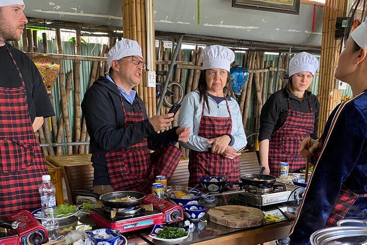 Ha Noi Cooking Class with Local Market Tour