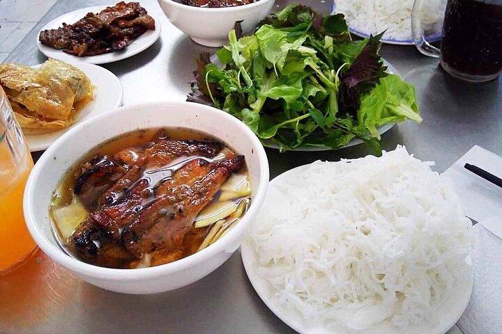 Hanoi Old Quarter Walking Street Food Tour