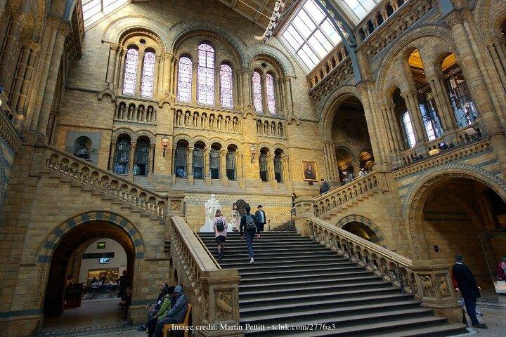 Kensington Private 4h Tour Including The Victoria & Albert Museum