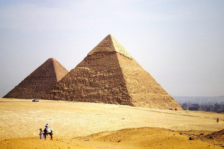 Pyramids of Giza and Great Sphinx Private Cheapest Price Tour