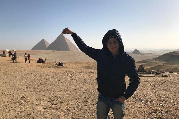 Private Tour to Giza pyramids & Grand Museum from Alexandria Port