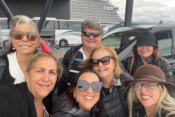 Private Transfer from Southampton to London via Stonehenge