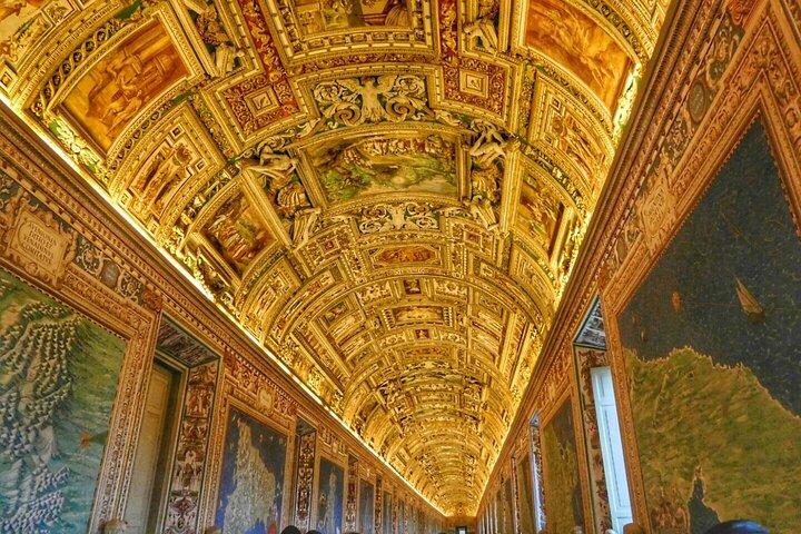 Vatican Museum and Sistine Chapel Skip the line Tickets