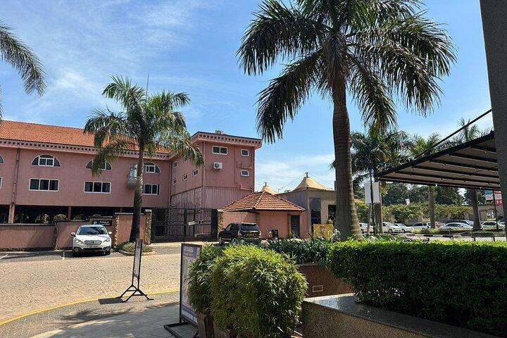 Private Botanical Garden Walking Tour in Entebbe City