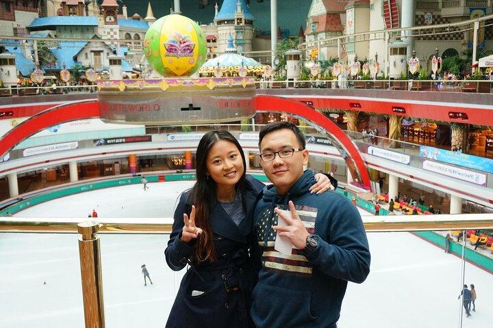 Private tour Lotte World,Tower,Aquarium(All Tickets are included)