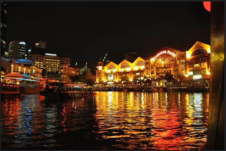 Private Tour Singapore Nighttime sightseeing + River Cruise