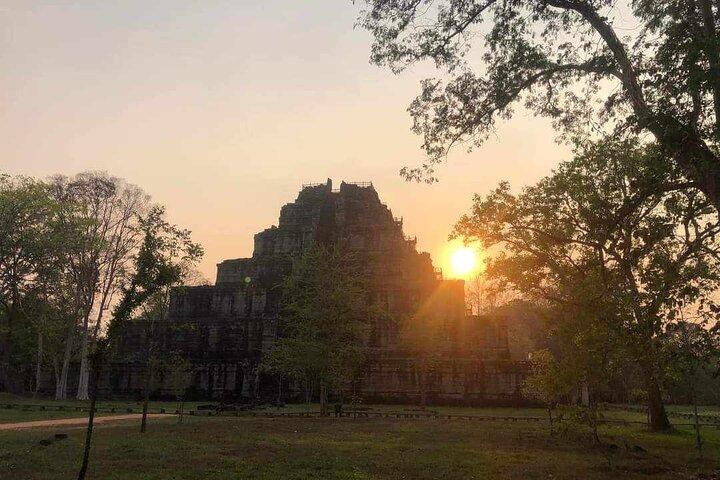 Koh Ker Pyramid Temple & Beng Mealea Jungle Temple
