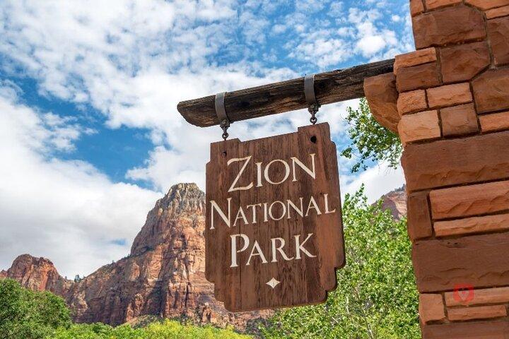 Self-Guided Audio Driving Tour in Zion & Bryce Canyon