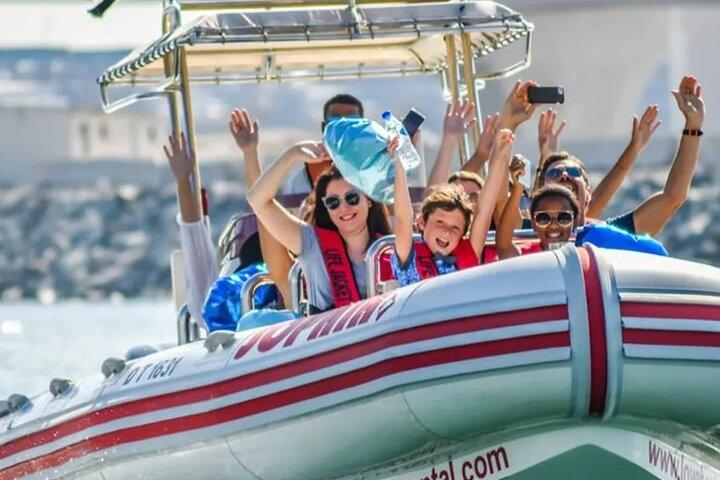 60 Minute Speed Boat Ride in Dubai with Private Transfer