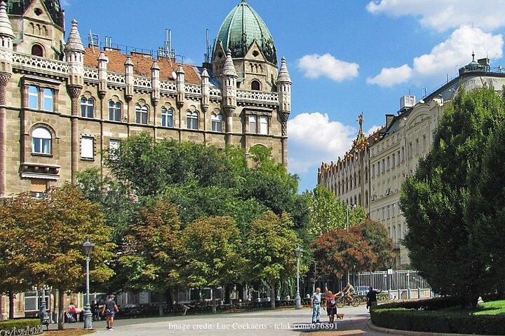 Communism in Budapest: Private Tour with House of Terror Museum