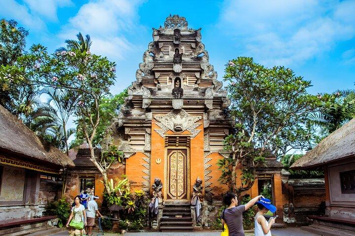 Bali Half Day-Tour: Ubud Night Trip Packages