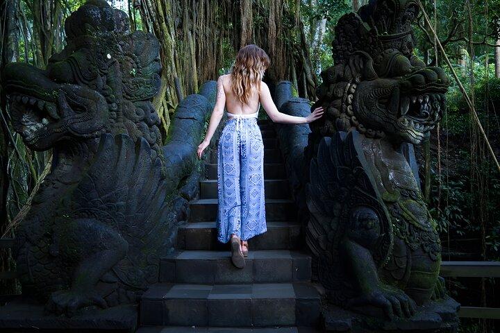 Ubud Village, Waterfall and Kintamani Volcano Tour