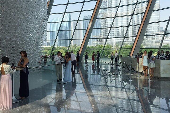 Dubai Opera Grand Tour with Private Transfer