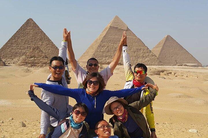 Full Day Private Giza Pyramids, Sphinx, Saqqara and Memphis Tour
