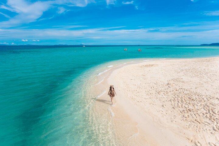 Full-Day Phi Phi and Maiton islands Tour by Speed Catamaran