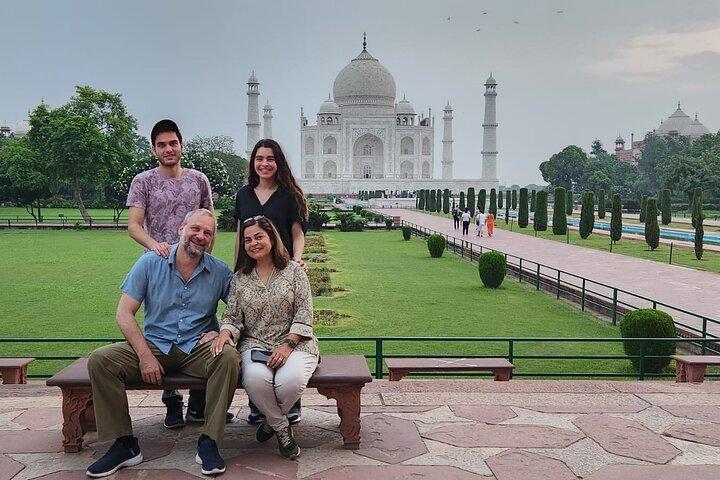 Taj Mahal & Agra Full Private Day Tour from Delhi Skip The Line