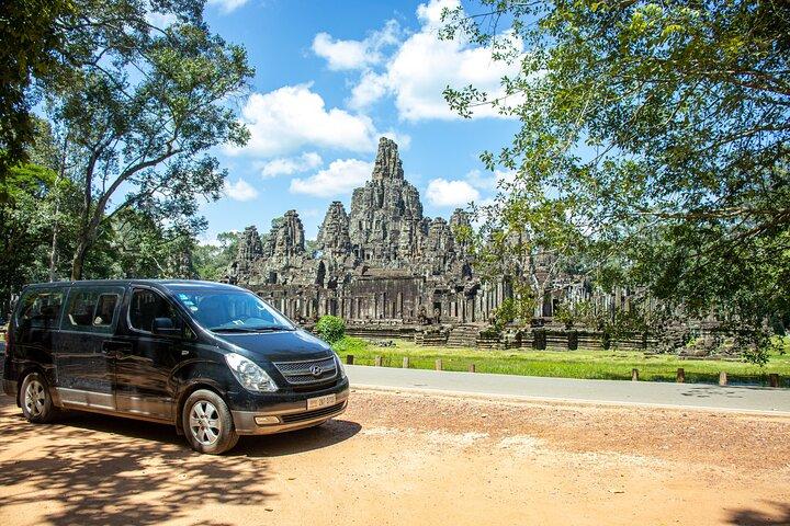 Siem Reap: Private Angkor Wat Sunrise & Tour Around Angkor Park