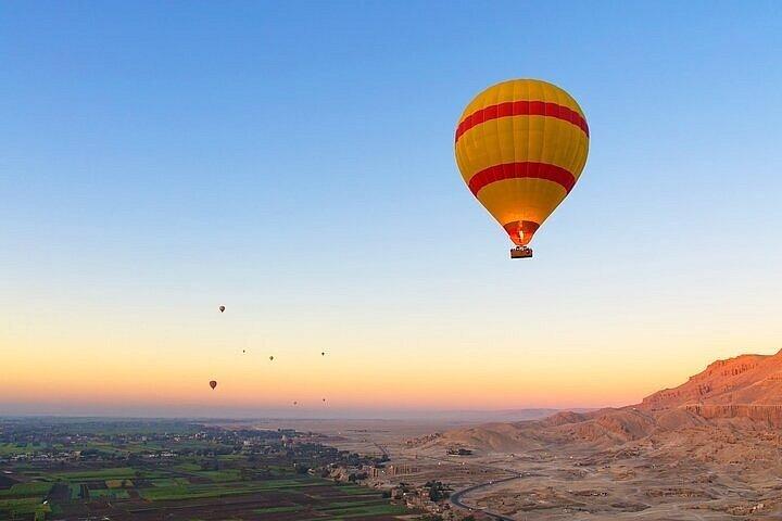 Sunrise VIP Hot Air Balloon Ride in Luxor