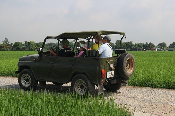 Hanoi: Outskirts Army Jeep Tour Led by Women