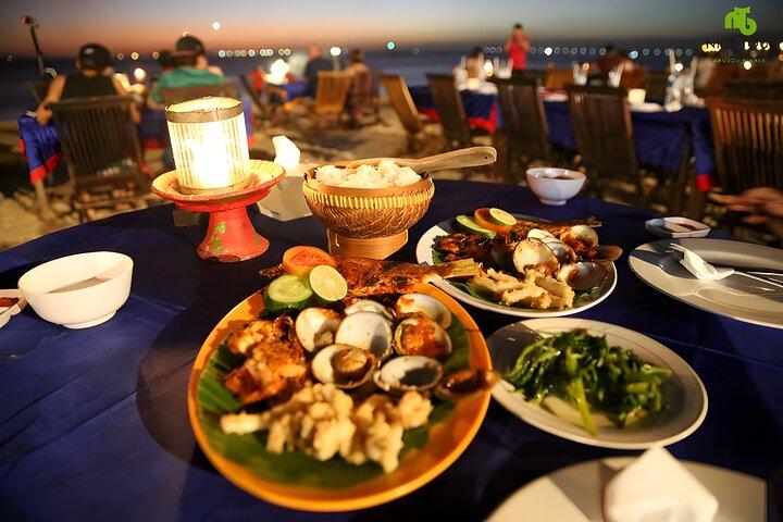 Uluwatu Sunset Trip with Kecak Dance Show and Jimbaran Dinner