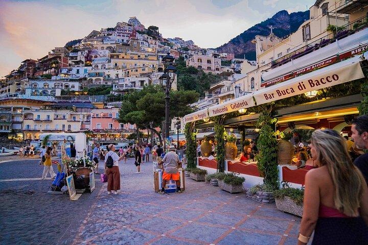 Private day in Positano and Naples from Rome