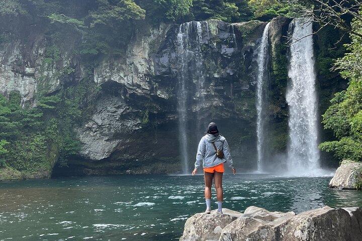 Full-Day Jeju Island SOUTH Tour (entrance fee included)