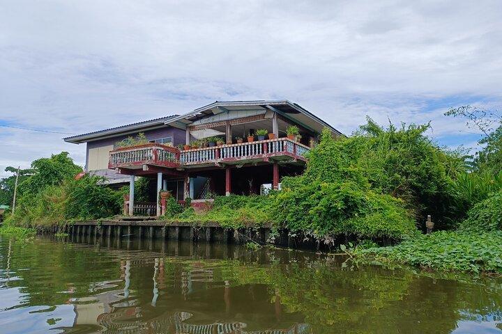 Canals of Bangkok private tour