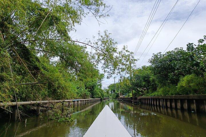 Canals of Bangkok private tour