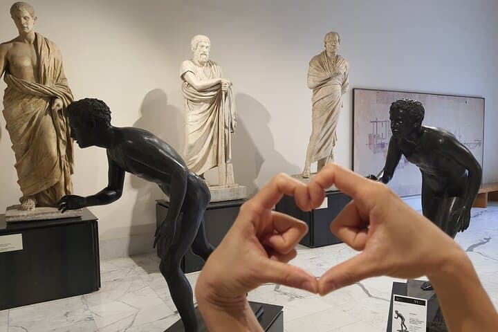 Pompeii Ruins and Naples Archaeological Museum Private Tour from Naples
