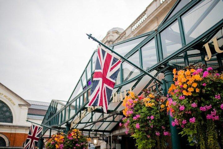 Covent Garden to Piccadilly Circus Private Self-Guided Tour