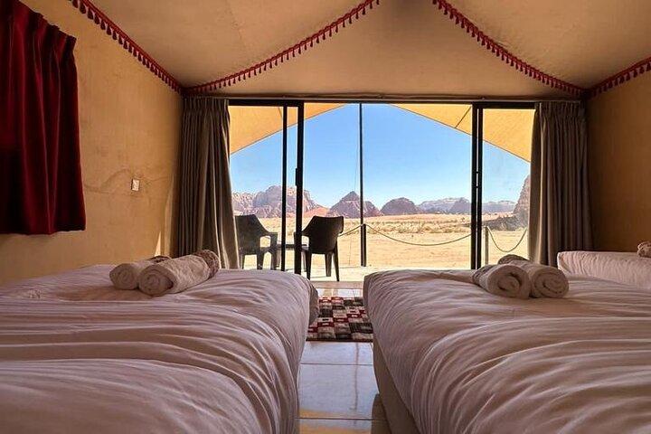 Full-Day Jeep Tour & Sleep in Luxury Tent with private Bathroom