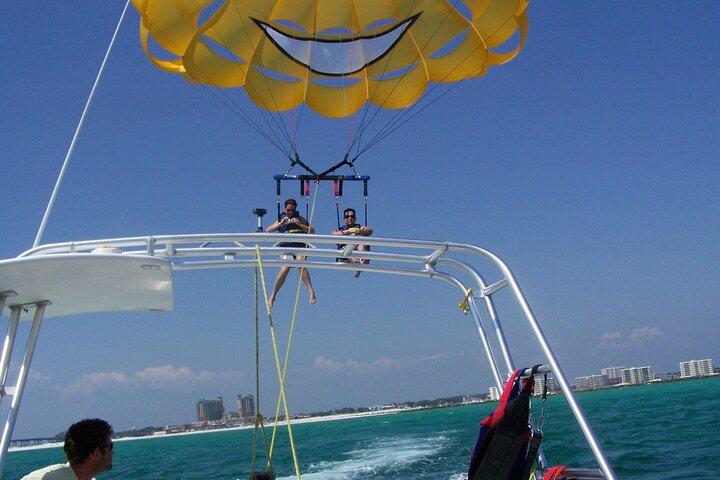 Destin Parasailing Experience