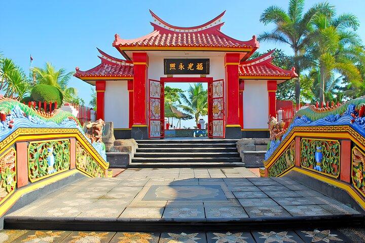 North Bali Tour - Visiting Rice Terrace, Lake, Waterfall, Temple and Hot Spring