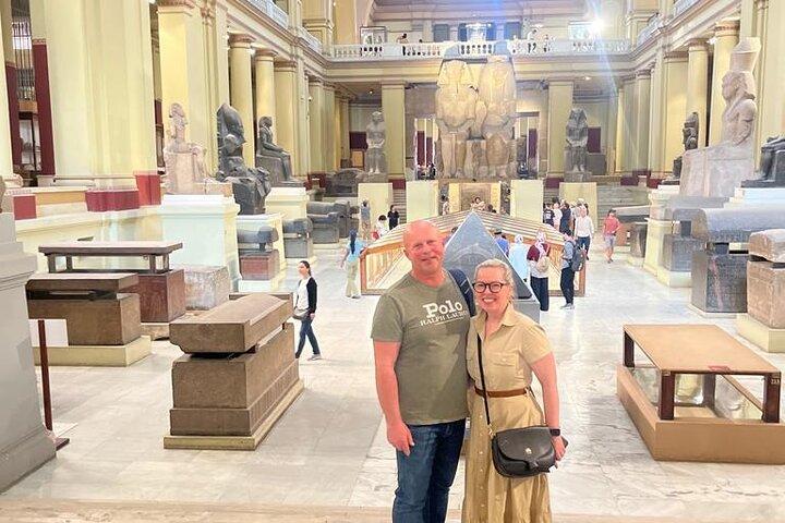 Full Day Tour at Pyramids of Giza, Museum, and Khan el-Khalili