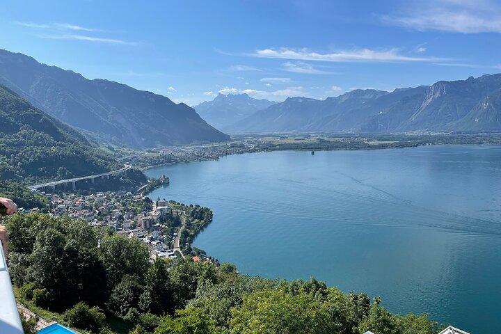 Private Excursion From Geneva to Montreux and Chillon Castle