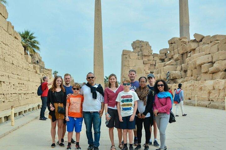 Day Trip: Visit 5 Temples, Lunch,Felucca,and Sound and Light Show