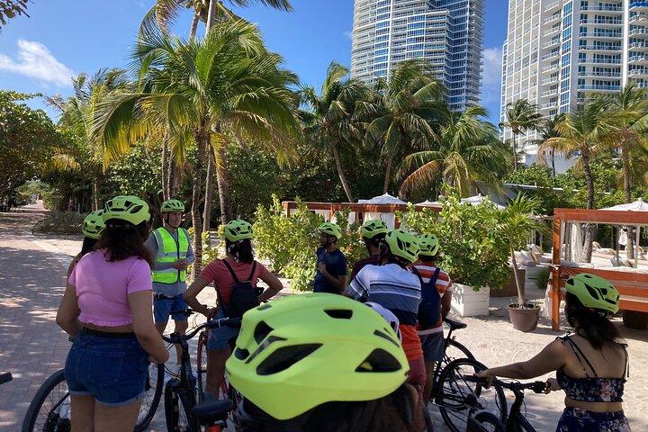 Highlights of Miami Beach Bike Tour