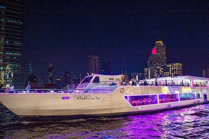 Smile Dinner Cruise Experience: Dining & Live Entertainment